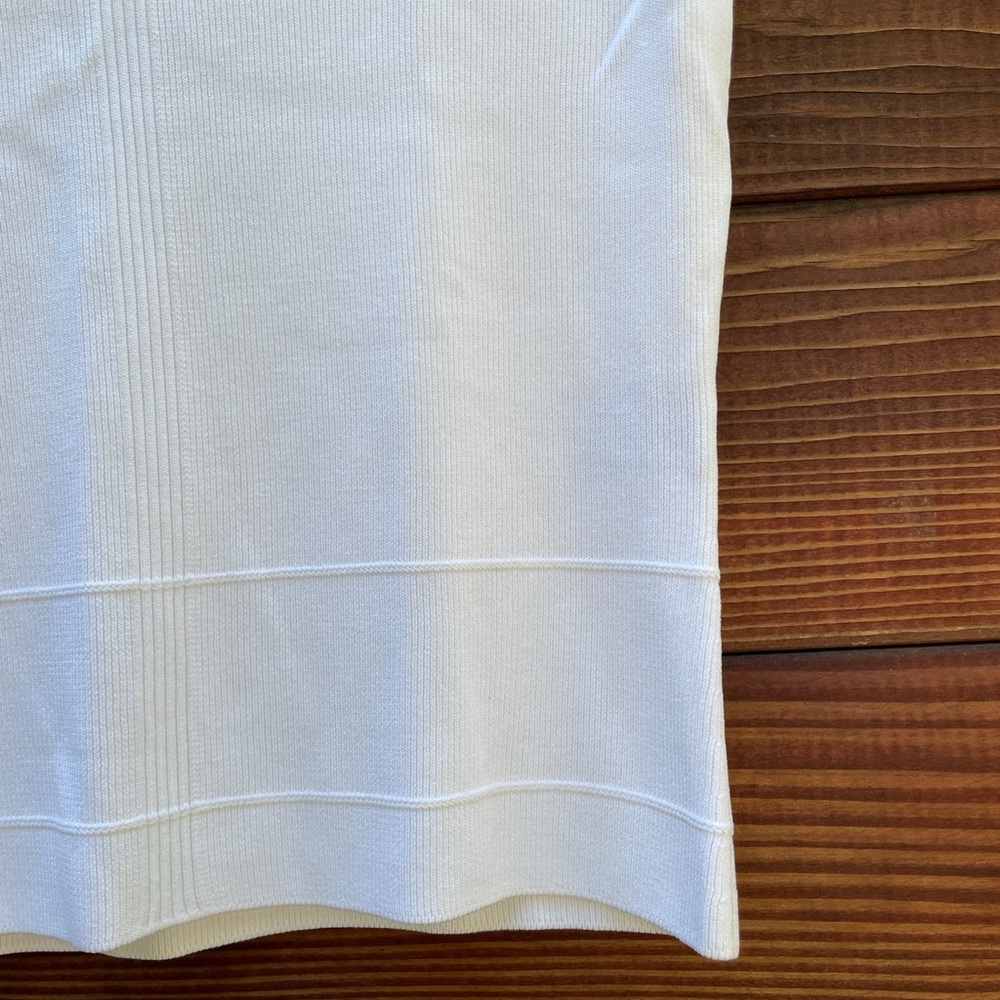 Ribbed White Vneck Sweater Shirt - Picture 2 of 4